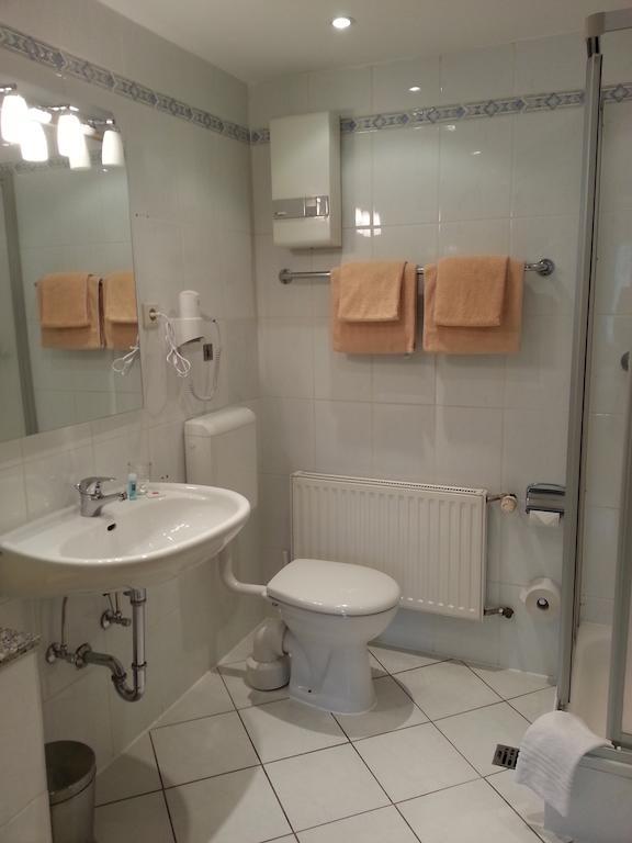 Apartmenthaus Sonnen Düsseldorf Exteriér fotografie